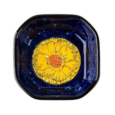 Imagem de prato de lanche Pratos de cerâmica podem ser usados ​​para misturar molhos e servir sobremesas com nozes tigela de sopa