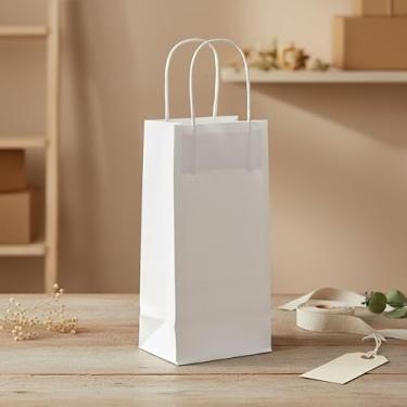 Imagem de Kit 10 Sacolas de Papel Kraft Branco Mini Garrafa 9,5x7,5x23cm - Embalagem para Lembrancinhas, Mini Bebidas e Presentes Corporativos - Alça Torcida