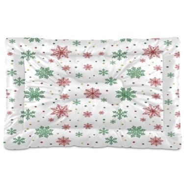 Imagem de Wassud Cama de cachorro vermelha e verde com flocos de neve, tapete lavável para cães e gatos, almofada antiderrapante para cama de viagem, almofada de canil para ambientes internos e externos, 45,7 x