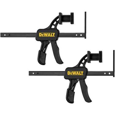 Imagem de Dewalt Grampo Sargente, Ferramenta Ideal para Serra de Trilho, Item Ideal para Caixa de Ferramentas, Modelo DWS5026, 2 peças