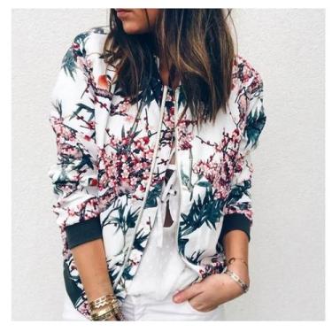 Imagem de Jaqueta Bomber Feminina Com Estampa Floral E Zíper, Ajuste Slim Para P