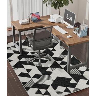 Imagem de chakme Tapete de cadeira de escritório para piso de madeira, 152 x 114 cm, protetor de mesa de computador fácil de deslizar para cadeira de rodinhas embaixo da mesa, suporte antiderrapante, lavar à