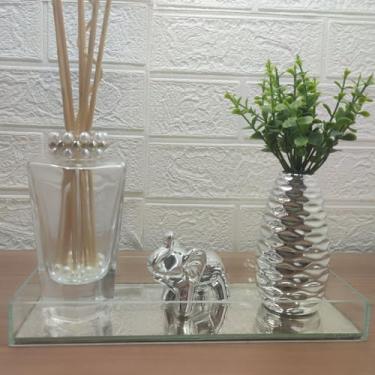 Imagem de Kit Decorativo Para Sala Aromatizador de Ambiente Bandeja Espelhada Vasinho Enfeite-Garrafa Decorativa-Decoração Rack-Luiggi Presentes®
