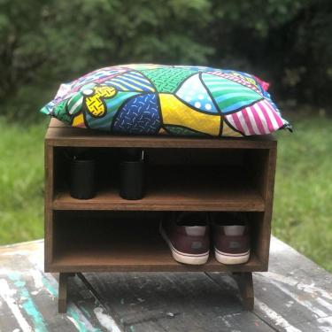 Imagem de Sapateira Puff Colorida