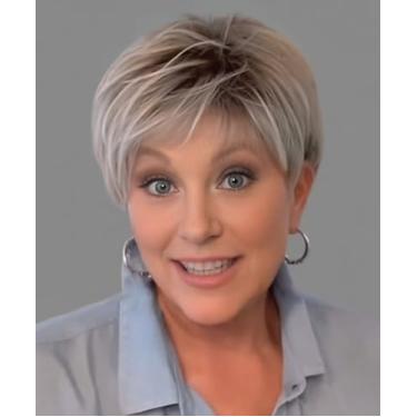 Imagem de SEVENCOLORS Perucas curtas brancas loiras com corte Pixie para mulheres, perucas loiras mistas em camadas, com raízes escuras, cabelo sintético, peruca curta para mulheres brancas