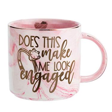 Imagem de Presentes de noivado para mulheres – Caneca de café engraçada – Noiva para ser engajada Noiva Noiva, Presente para Ela – Does This Ring Make Me Look Engaged – Copo de cerâmica de mármore rosa de 326 g