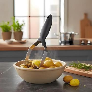 Imagem de Amassador de Batatas Retrátil Profissional Em Aço Inox 31cm - Top Mix