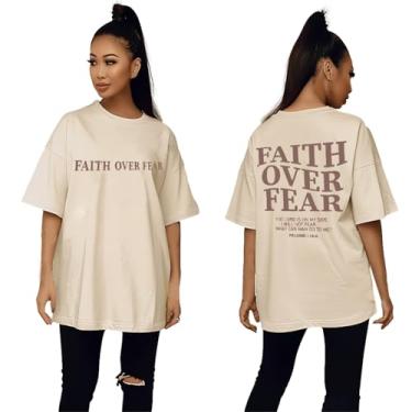 Imagem de Camiseta feminina Faith Over Fear com estampa gráfica com gola V manga curta casual cristã religiosa, Caqui, GG
