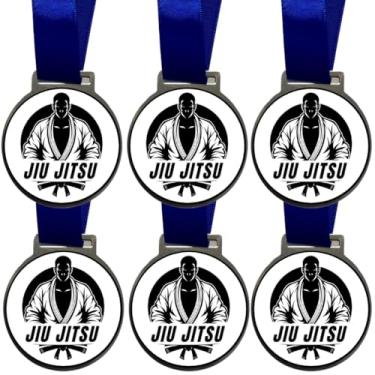 Imagem de Kit 100 Medalhas de Metal Personalizadas, 50mm, Com Fita Azul de Cetim, Adesivada em UV, Prateado (Jiu Jitu)