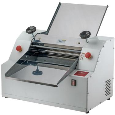 Imagem de Cilindro Laminador Malta 1032 com Motor Bivolt de 1-2 CV e Ajuste de Espessura 1 a 10 mm em Aço Inox Branco