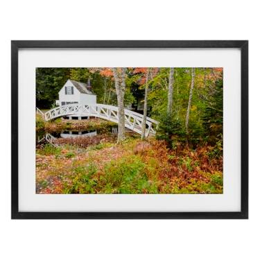 Imagem de Stupell Industries Impressão emoldurada de bétula de bar Harbor Town Bridge sob vidro, design de Jon Evan, 35 x 50 cm