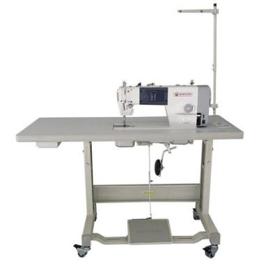 Imagem de Máquina de Costura Industrial Reta Singer 114G-20CF Completa com Mesa 