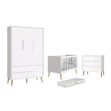 Imagem de Dormitório Theo 3 Portas, Cômoda 3 Gavetas Branco Com Pés Madeira Natural E Colchão D18 - Reller Móveis Branco