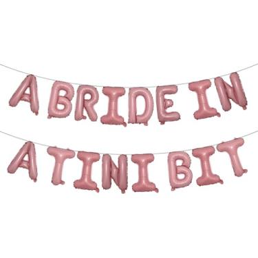 Imagem de A Bride in A Tini Bit Balões de letras para decoração de festa de despedida de solteira com tema Espresso Martini (A BRIDE IN A TINI BIT Pink)