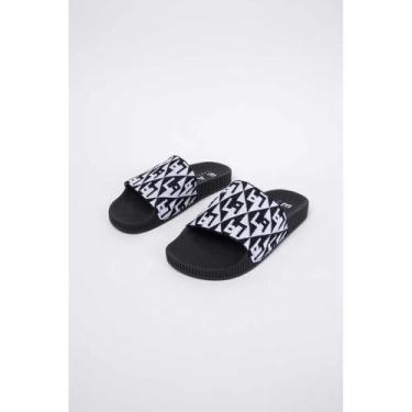 Imagem de Slide lança Perfume