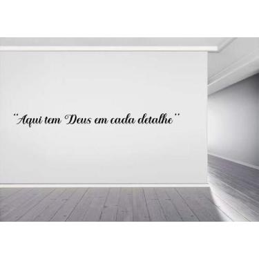 Imagem de Adesivo De Parede Frase Aqui Tem Deus Mod01 - Lojinha Da Luc Adesivos