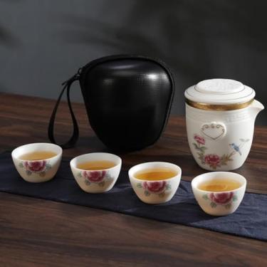 Imagem de Conjunto de chá de viagem de jade de gordura de ovelha, porcelana branca Kung Fu portátil ao ar livre. Conjunto de saco de armazenamento de quatro xícaras. Capacidade do bule de chá: 238 g, capacidade