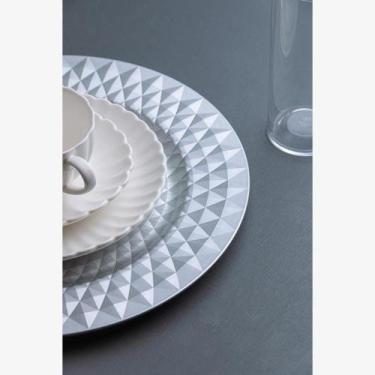 Imagem de Sousplat Wolff Roaman 33cm Prateado Plástico