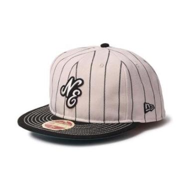 Imagem de Boné New Era 59FIFTY New Era Booking Program Off White-Masculino