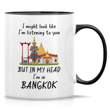 Imagem de Retreez Caneca de viagem engraçada - Caneca In My Head I'm in Bangkok - Caneca de café de cerâmica de 325 ml - Presente hilário para amantes de Bangkok, viajantes da Tailândia, Nomads digitais