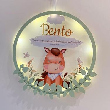 Imagem de Enfeite Porta Maternidade Cavalinho Versículo Acrílico e Espelho Led