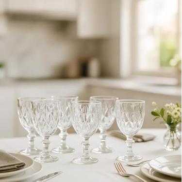 Imagem de Jogo 6 Taças de Vidro Grande Diamond Bico Jaca 325ML Transparente Luxo para Vinho, Água e Drinks