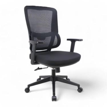 Imagem de Cadeira de Escritório Diretor Titan Ergonômica em Tela Mesh com Apoio Lombar e Sistema Relax