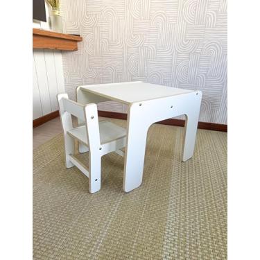 Imagem de Conjunto Mesa e Cadeira Infantil em Madeira, Branca mesinha estudo Creche Recreação Atividades Escolar resistente