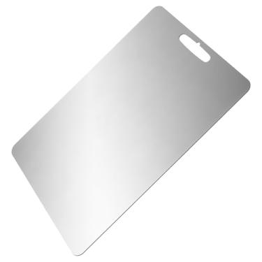 Imagem de Tábua de corte de aço inoxidável, tábua de assar multifuncional, tábua de pastelaria pendurável, tábua de cortar dupla face, bloco de cortar carne e vegetais, 1,7 mm de espessura (39 x 28 cm)