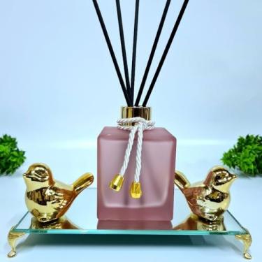 Imagem de Kit Sala, Difusor, Aromatizador De Ambiente, bandeja com pezinho(Cubo Rosa Dourado)