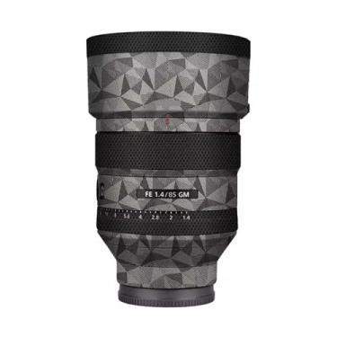 Imagem de Revestimento adesivo para lente de câmera antiarranhões para Sony FE 85 mm F1.4 GM Película protetora de vinil protetor corporal FE 1.4/85 GM 85 1.4 (titânio triangular)