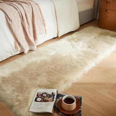 Imagem de AMTOVO Tapete de pele sintética, bege ultramacio felpudo de pele de carneiro, tapetes de área de corredor de 6 x 1,8 m para quarto, sofá, almofada, decoração de quarto, retangular