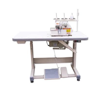 Imagem de Máquina de Costura Overlock Yamata