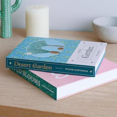 Imagem de Conjunto de 2 livros decorativos para armazenamento – Conjunto de caixas de livros botânicas com armazenamento oculto e tampa magnética – Decoração elegante de mesa de café, estilo botânico moderno de