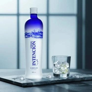 Imagem de Vodka Intencion 5x Destilada Garrafa 900ml