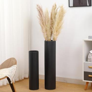 Imagem de Garsheon Conjunto de 2 vasos de piso alto, vasos grandes, vaso de flores alto, vaso de metal preto para sala de estar, entrada, escritório, jantar, quarto, lareira, canto de casa