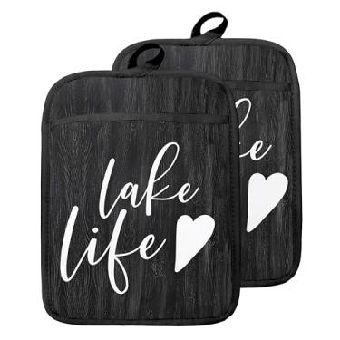 Imagem de GOOZHO Suportes de panela Lake Life Gifts com bolsos, presentes de casa Lake Life para donos de cabana, mulheres, luvas de forno resistentes ao calor, almofadas quentes para cozinha, assar e cozinhar