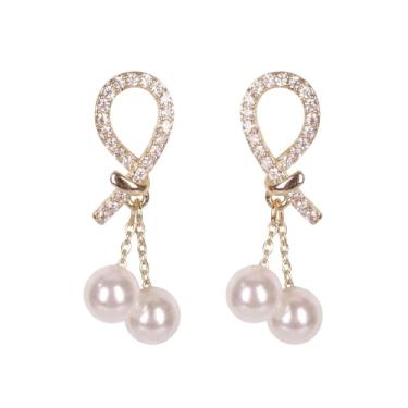 Imagem de Brincos de pérola para mulheres, brincos de pérola sintética de zircônia cúbica, design redondo de flor de lágrima com laço de borboleta, joia hipoalergênica elegante para uso diário e presentes