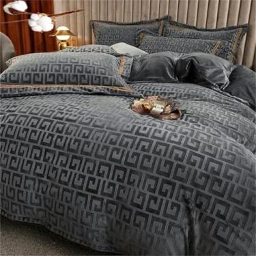 Imagem de Conjunto de cama de inverno dupla face em veludo cor leite, com capa de edredom, lençóis e fronhas. Inclui edredom e lençol de baixo com elástico (1,8 m).