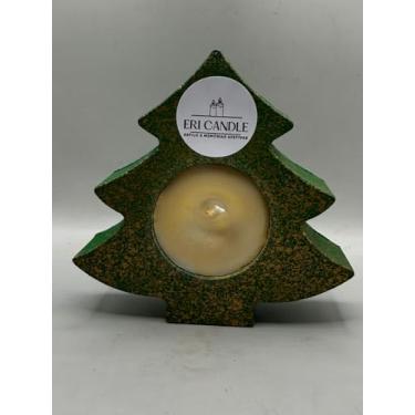 Imagem de Porta Velas Rechaud em Cimento com Vela Aromática Gengibre Eri Candle (Árvore de Natal Verde)