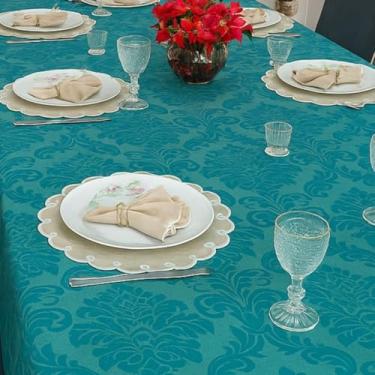 Imagem de Toalha de Mesa Jacquard Natal 4 e 6 Lugares – Elegância e Sofisticação para Suas Festas e Refeições(1,40X1,40,TIFFANY)