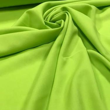 Imagem de Kit com 10 Toalhas de Mesa Oxford 1.50x1.50m - Bainha para Fixação, Decoração para Festa, Buffet e Aniversário, Resistente e Prática (PISTACHE)