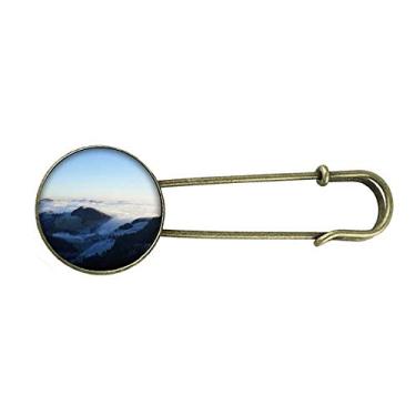 Imagem de Mountain Sky Clouds Fog Nature Town Broche de metal retrô
