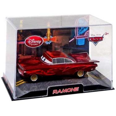 Imagem de Disney / Pixar Cars 1:43 Collectors Case Ramone Exclusive Diecast Car [Red]