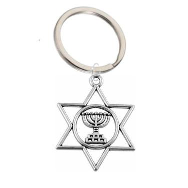 Imagem de Chaveiro Menorá com Cruz Judaica  Símbolo de Fé e Tradição - RECANTO A