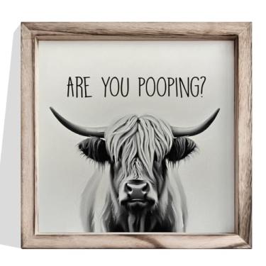 Imagem de Decoração de parede de banheiro, placa Highland Cow Are You Pooping, impressão de arte de vaca de fazenda, realce de parede de madeira emoldurada rústica para banheiro ou banheiro, placa suspensa MDF