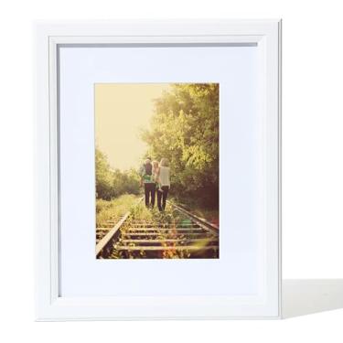 Imagem de KTKDE Moldura de madeira 23 x 30,5 cm, exiba imagens 15 x 20 com tapete ou 23 x 30 sem, vidro temperado, molduras brancas de 23 x 30,5 cm, porta-retratos para galeria de parede, melhor presente