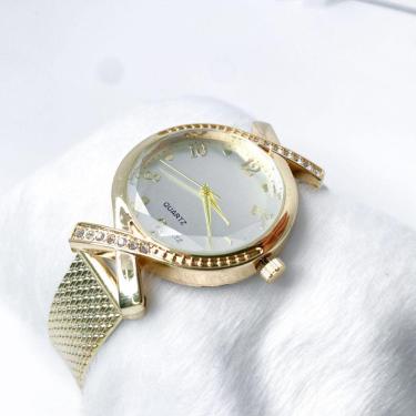 Imagem de Relógio feminino fino redondo trançado strass delicado