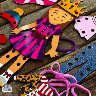 Imagem de Princesa Fashion - Alinhávos - BATEBUMBO Brinquedos
