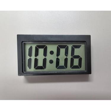 Imagem de KANBIT Relógio digital pequeno de painel de carro, operado por bateria, visor LCD grande e transparente com adesivo forte, mini adesivo no relógio de carro para automotivo, motocicleta e caminhão